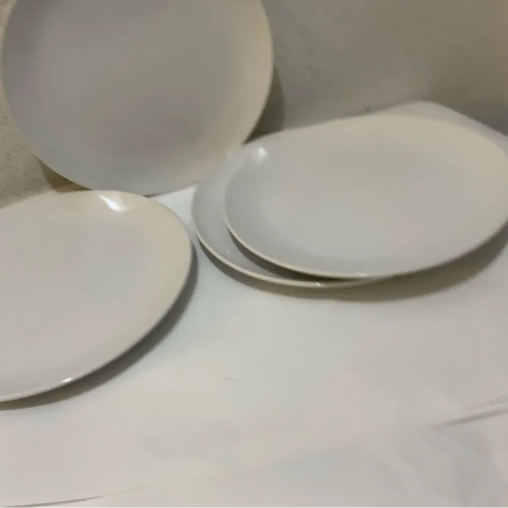 4 WHITE IKEA OF SWEDEN SALAD PLATES 12011 SOLID DESIGN 8.25 INCHES B7
